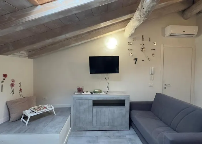 Casa Vilma 3 - Peschiera Del Garda كافالكاسيل
