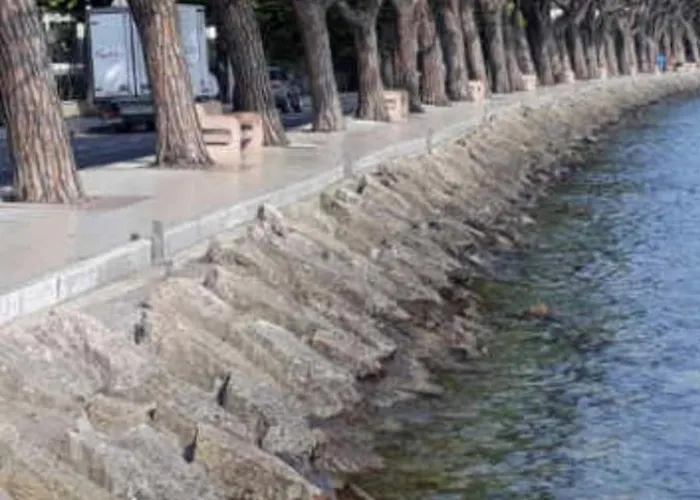 Casa Vilma 3 - Peschiera Del Garda شقة كافالكاسيل